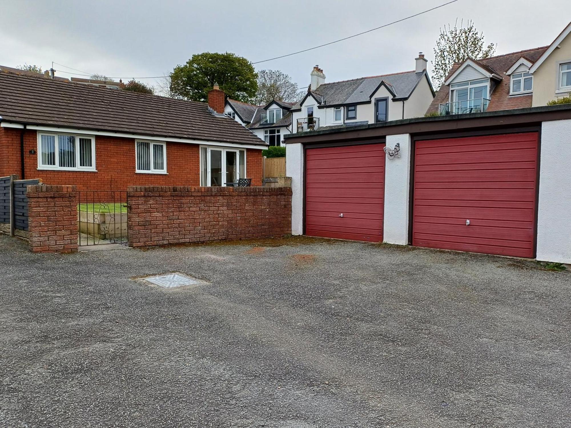 3-Bed Bungalow Near Conwy Valley Close To Castle Colwyn Bay Exterior photo